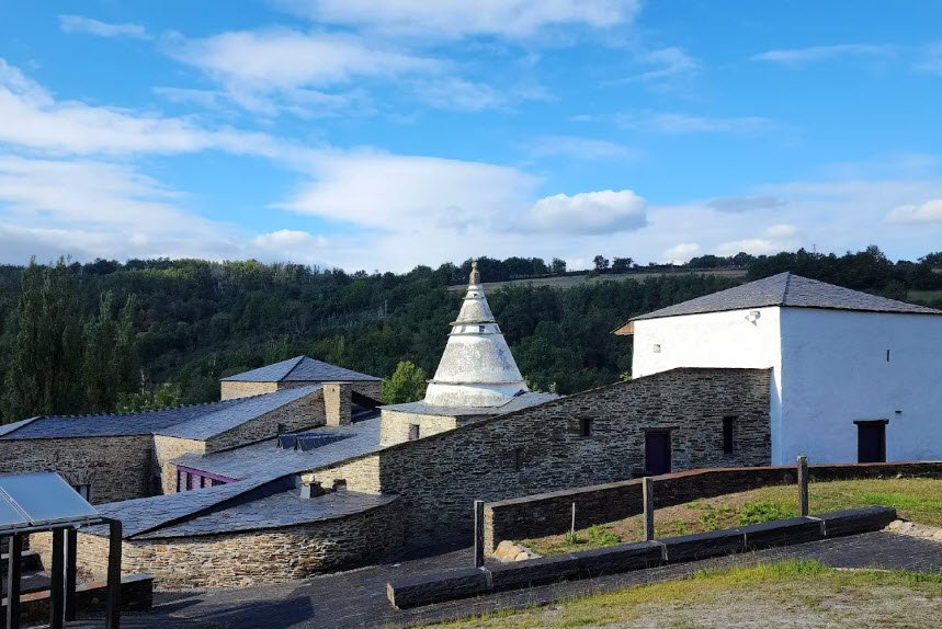 Casa Forte de Lusío, Spain